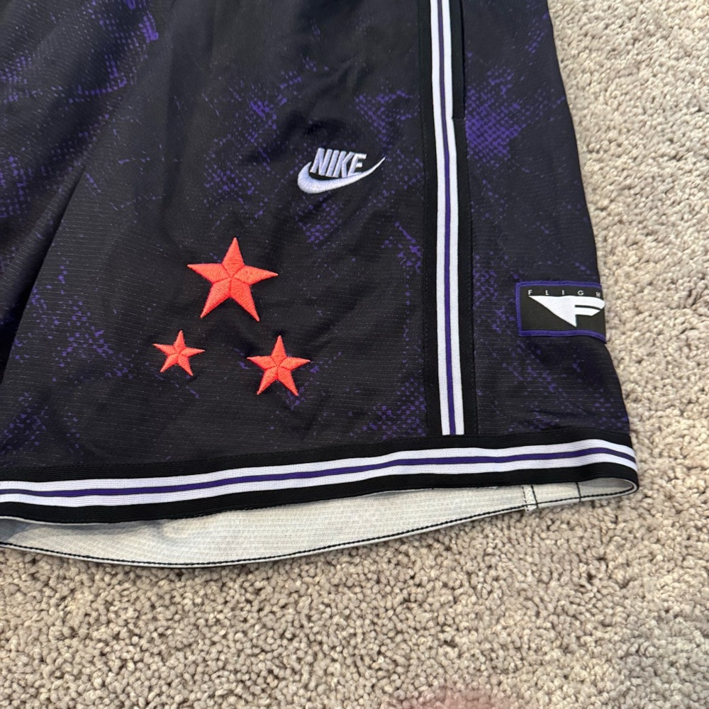 Nike DRI-FIT DNA+ STORIES BASKETBALL SHORTS SZ S - Picture 4 of 6